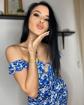 Full leaked Sweet baby girl ally private onlyfans photo