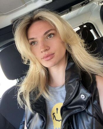 Full leaked Sydney calhoun page private onlyfans photo