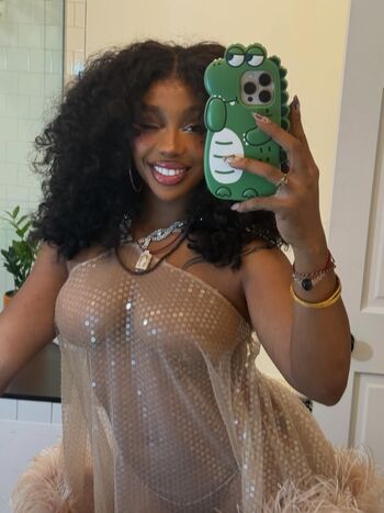 Full leaked Sza private onlyfans photo