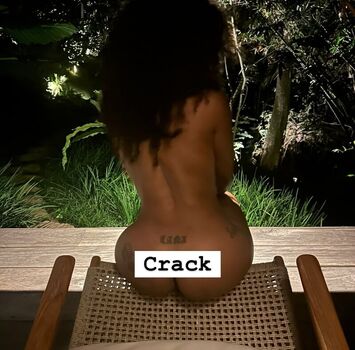 Full leaked Miafitz/ private onlyfans photo