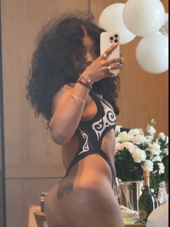 Full leaked Araivun/ private onlyfans photo