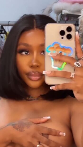 Full leaked Zoey / private onlyfans photo