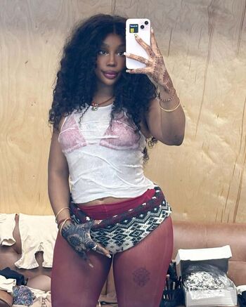 Full leaked Vixen / private onlyfans photo