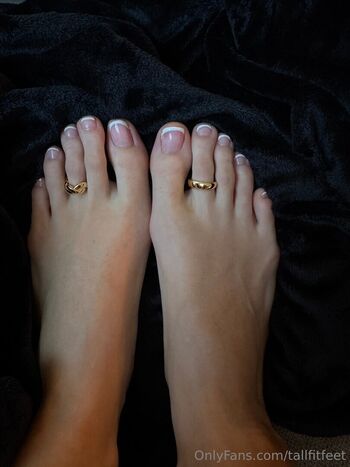 Full leaked Tall fit feet private onlyfans photo
