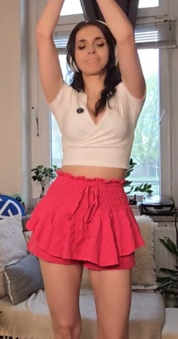 Full leaked Tania derveaux private onlyfans photo