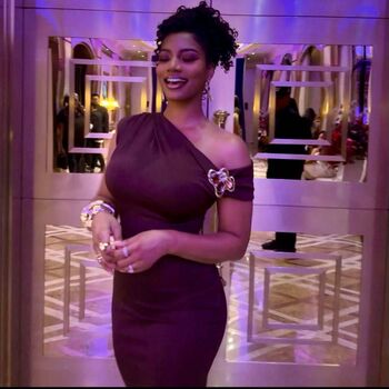 Taylor Rooks