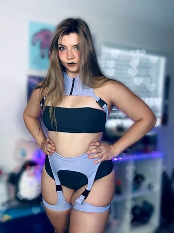 TaylorLiz