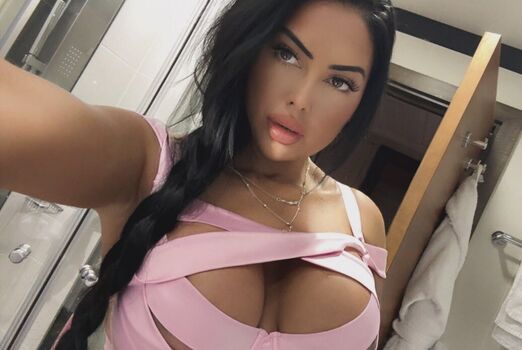 Teacola Rose