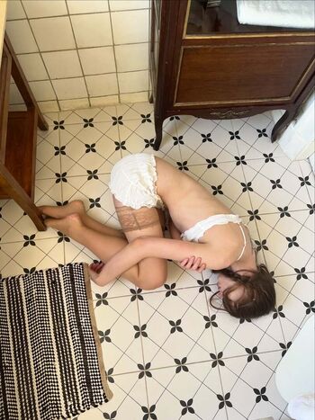 Full leaked Imstellawhite/ private onlyfans photo