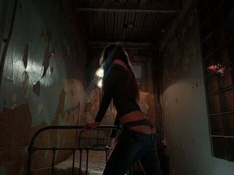 Full leaked Olivia dumas/ private onlyfans photo