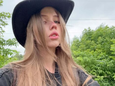 Full leaked Stevie shae/ private onlyfans photo