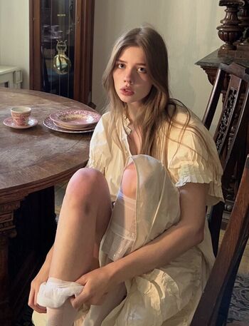 Full leaked Angela kajo/ private onlyfans photo