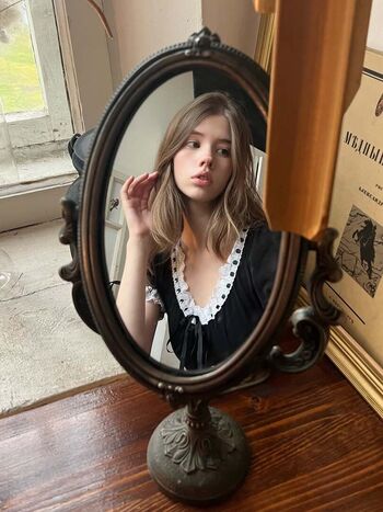 Full leaked Dani tease/ private onlyfans photo