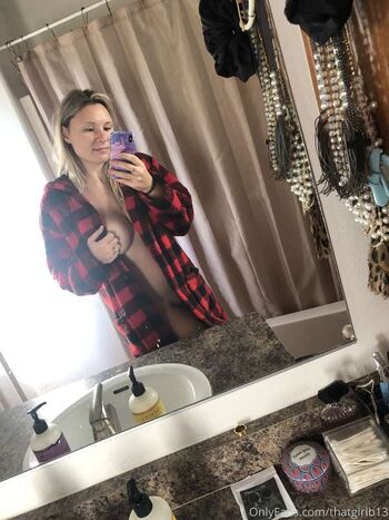 Full leaked Thatgirlb page private onlyfans photo