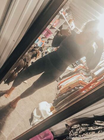Full leaked Thatgirlb page private onlyfans photo