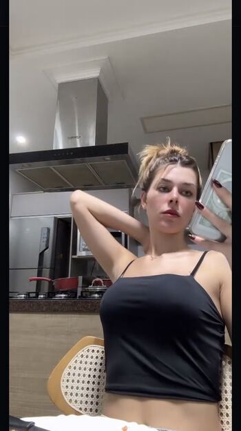 Full leaked Thays maran private onlyfans photo