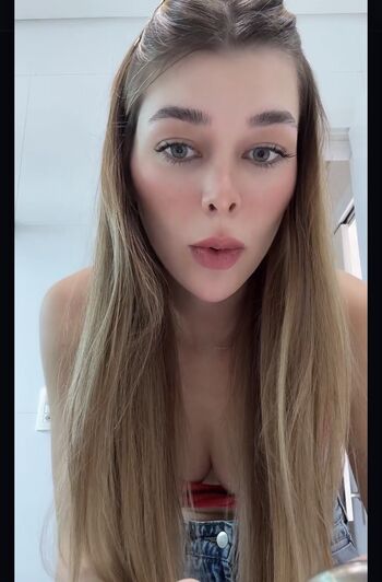Full leaked Thays maran private onlyfans photo