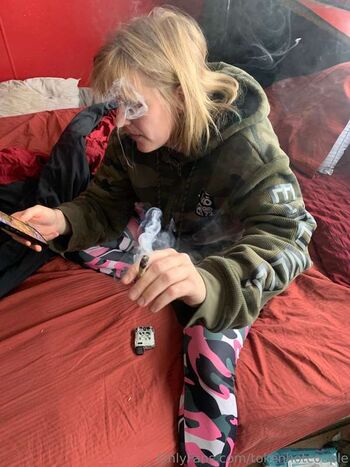Full leaked Nids bats/ private onlyfans photo