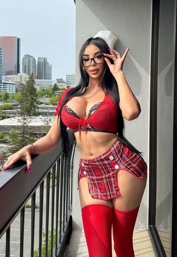 thedollkelly77
