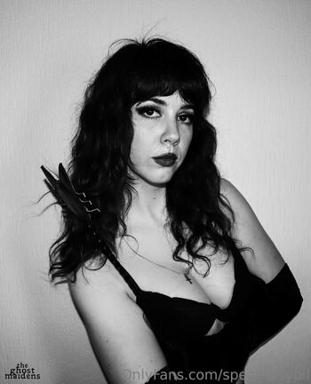 Theghostmaidens