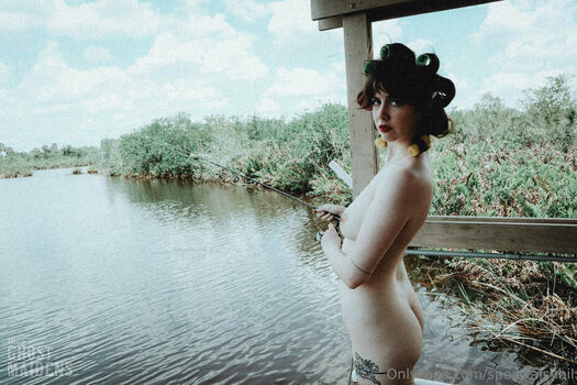 Theghostmaidens