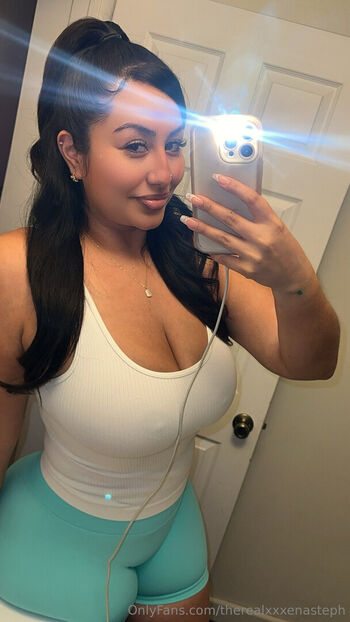 therealxxxenasteph