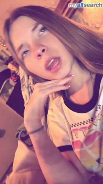 They_hate_lizzie16