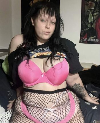 Full leaked Thrashbarbie private onlyfans photo