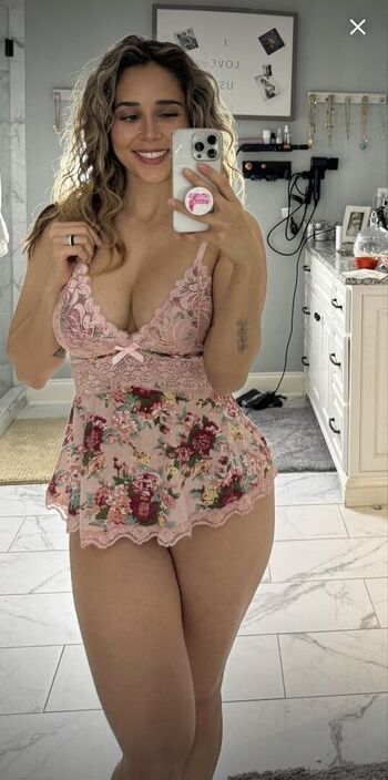 Tianna Gregory