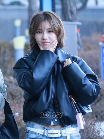 tiny.pretty.j