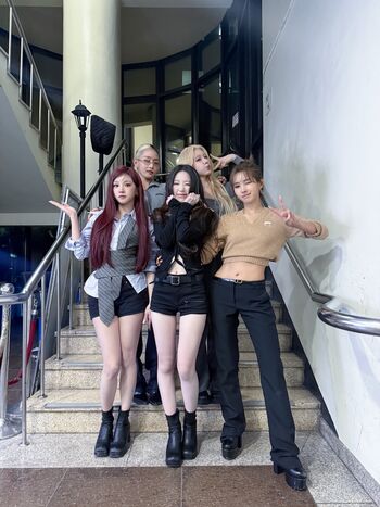 tiny.pretty.j