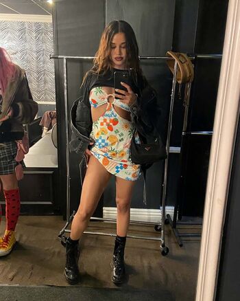 Tommy Genesis