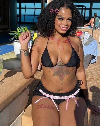 Treasurebby888