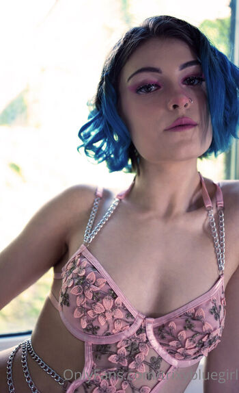 Trixy Blue