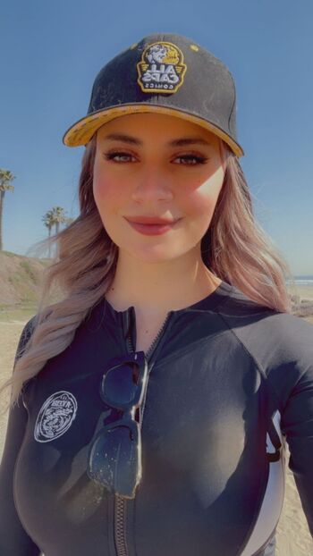 Full leaked Alexa adams / private onlyfans photo