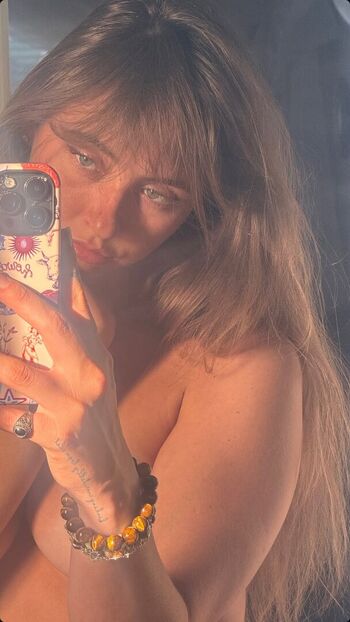 Full leaked Tyybabyy private onlyfans photo