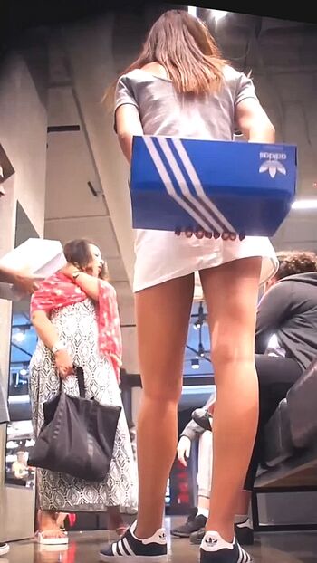 Full leaked Upskirt voyeur videos page private onlyfans photo