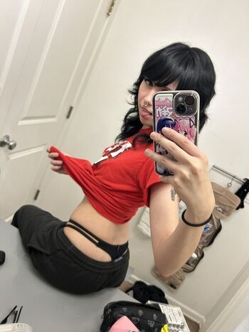 urwhitegf