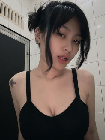 V4mp1r333h03