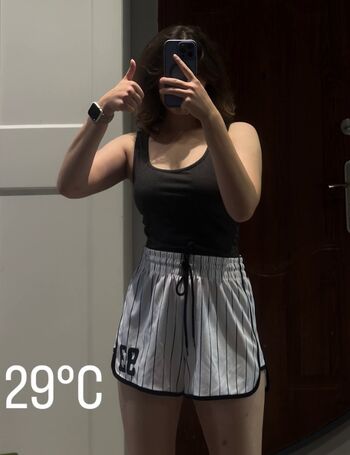 Full leaked Itrixsg/ private onlyfans photo