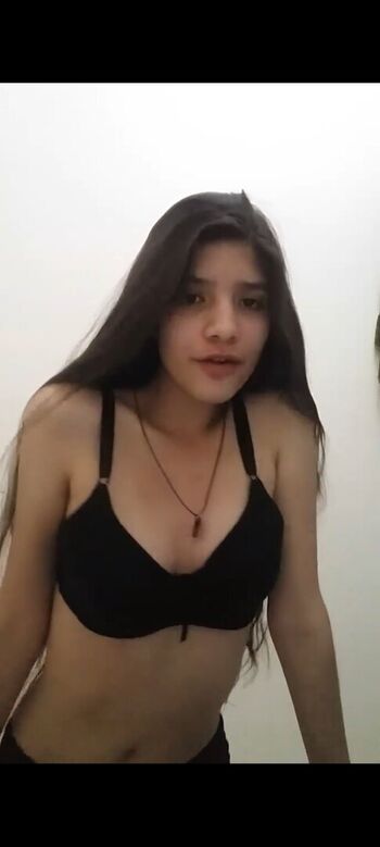 Full leaked Valecast private onlyfans photo