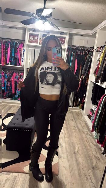 Full leaked Valerie loureda private onlyfans photo