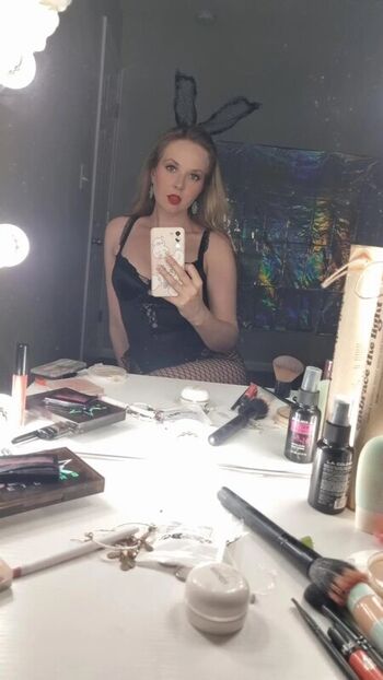 Valeriya ASMR