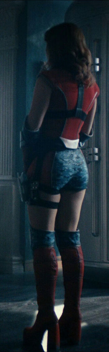 Valorie Curry