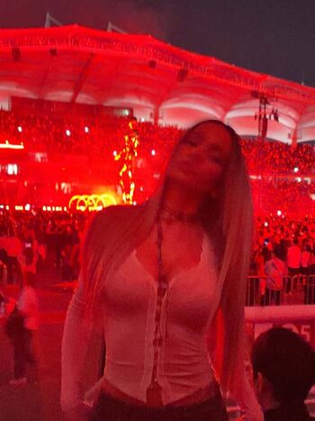 Valya Karnaval