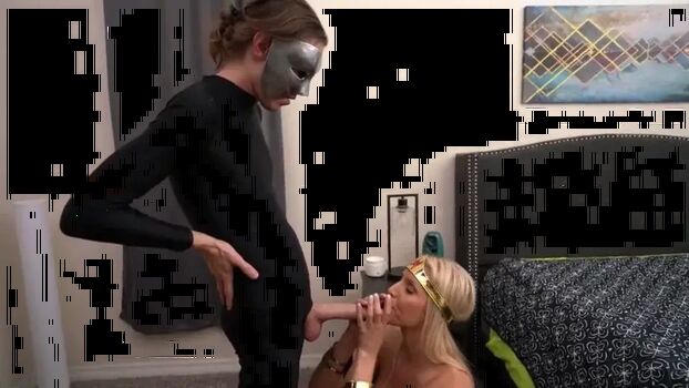 Vanessa Cage