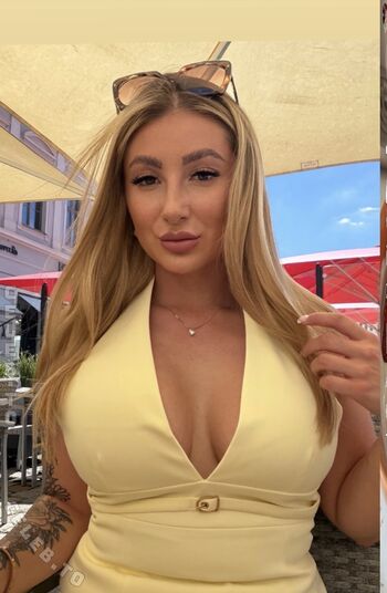 Vanessa_Coemla