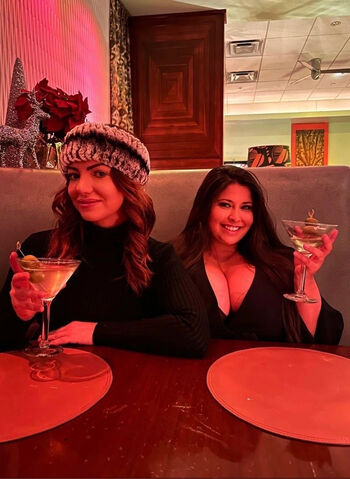Full leaked Vanessa r page private onlyfans photo