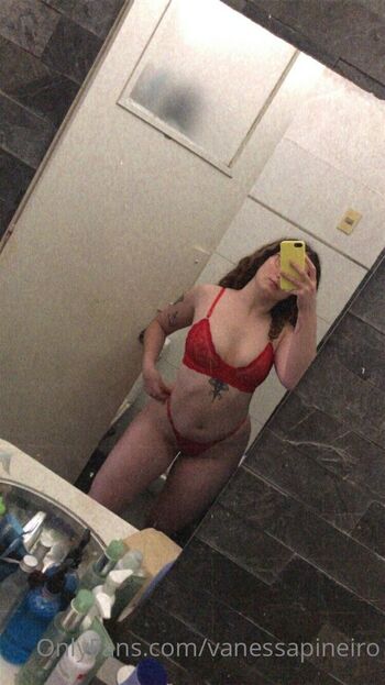 vanessapineiro