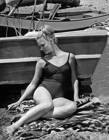 Vintage Sexy Celebs